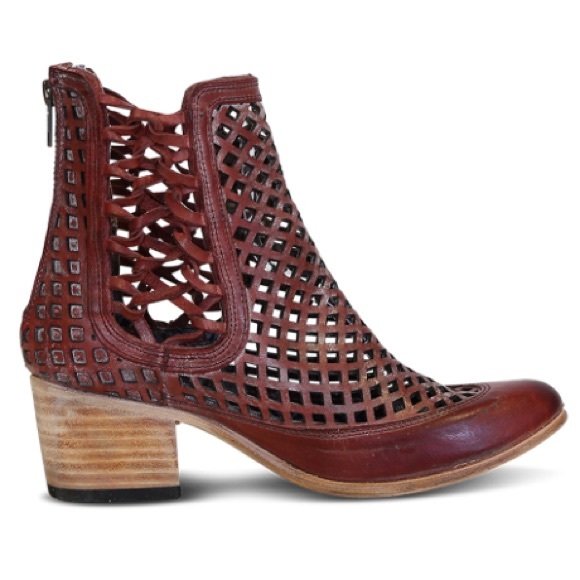 🍃💕HP Steve Madden Freebird Leather Lazor Bootie - Picture 3 of 8